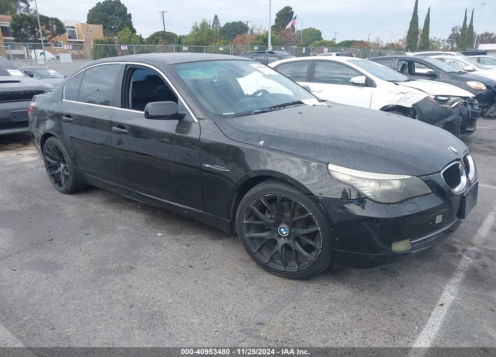 2008 BMW 528I VIN: WBANU53518CT18263