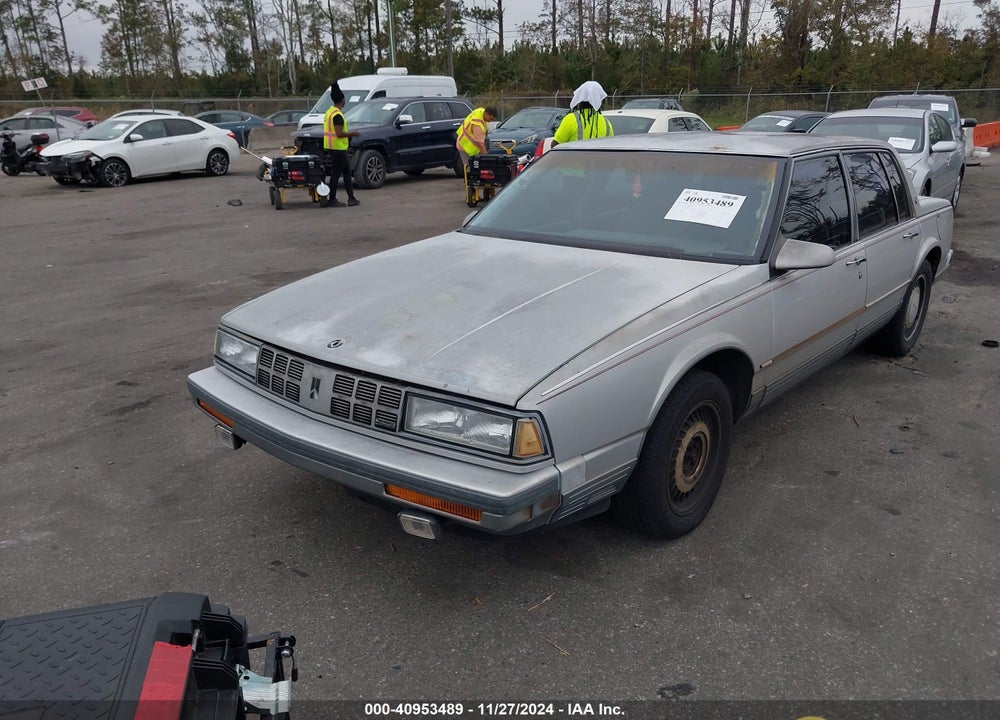 1990 OLDSMOBILE 98 REGENCY TOURING VIN: 1G3CV54C4L4312562