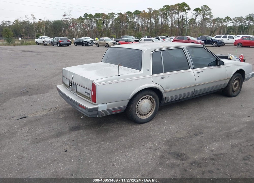 1990 OLDSMOBILE 98 REGENCY TOURING VIN: 1G3CV54C4L4312562