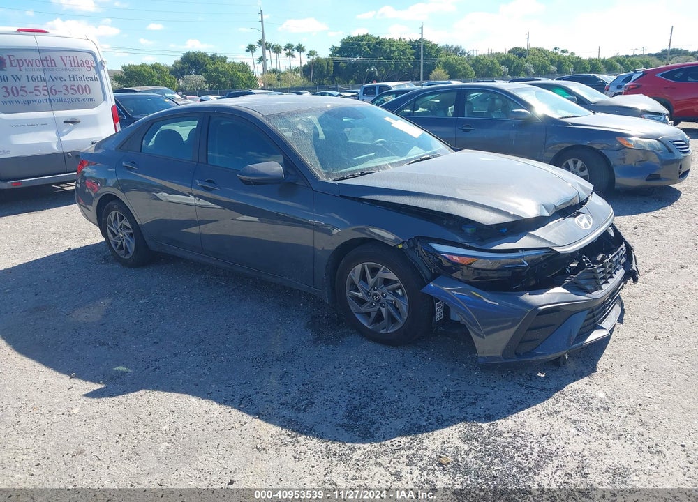 2024 HYUNDAI ELANTRA SEL VIN: KMHLM4DG6RU740962