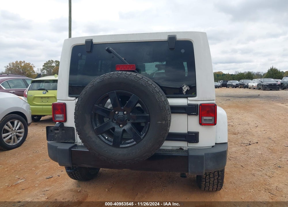 2014 JEEP WRANGLER UNLIMITED ALTITUDE VIN: 1C4BJWEG8EL325077