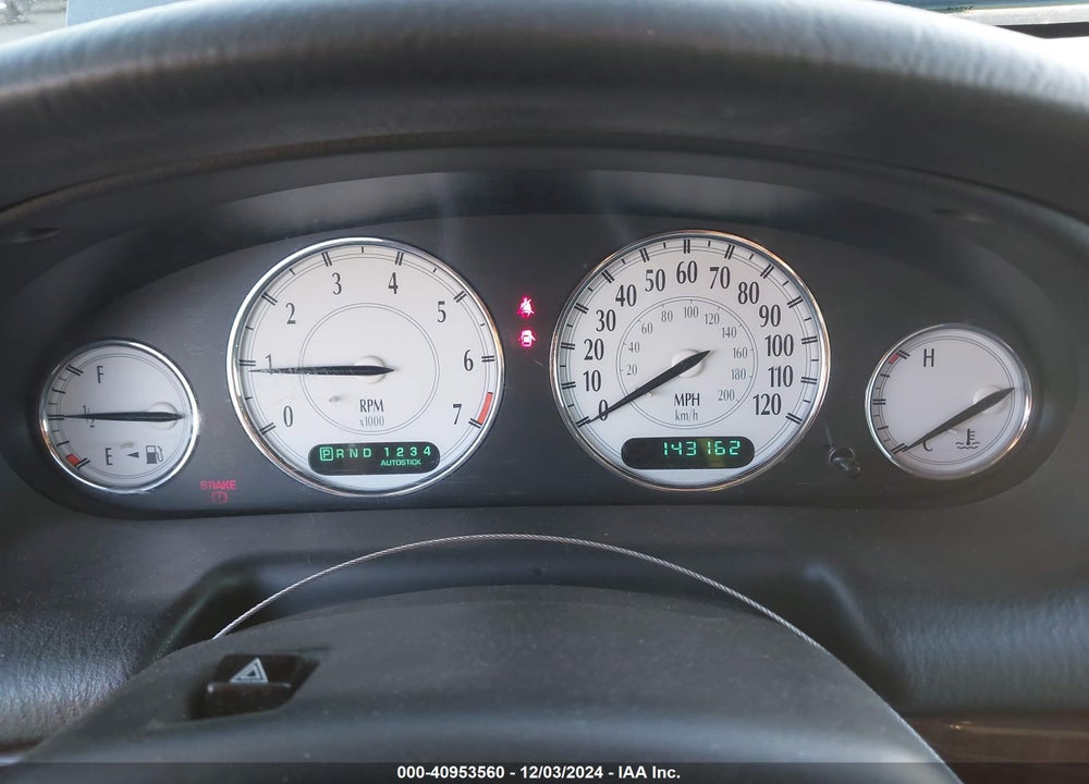 2001 CHRYSLER 300M VIN: 2C3HE66G51H572680