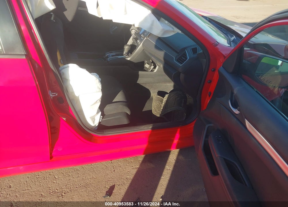 2016 HONDA CIVIC VIN: 2HGFC2F58GH569394