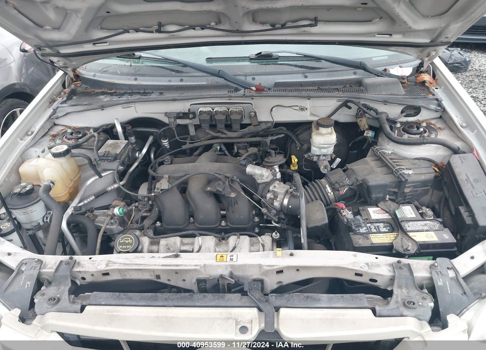2005 MAZDA TRIBUTE S VIN: 4F2YZ96155KM32785