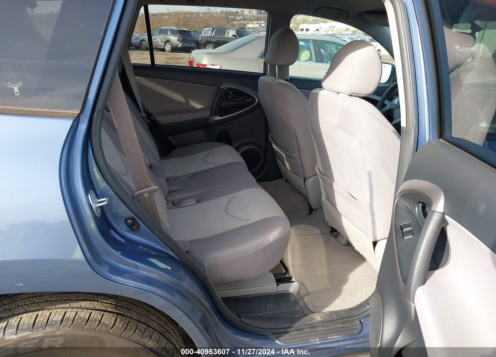 2008 TOYOTA RAV4 VIN: JTMBD35V785184113