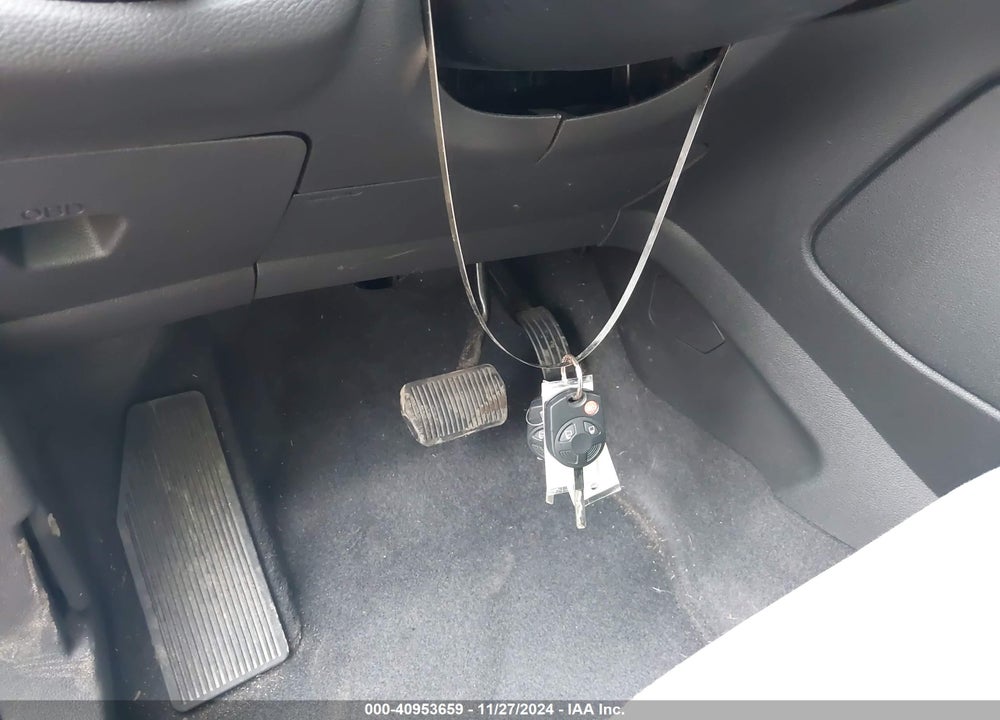 2015 FORD ESCAPE SE VIN: 1FMCU0G73FUA22687