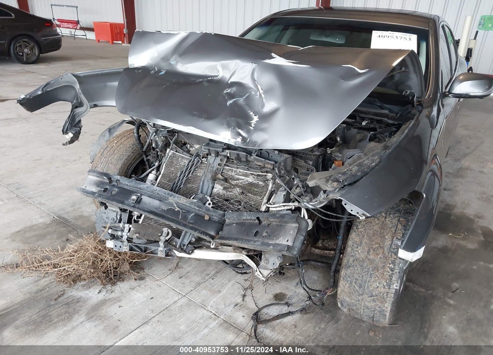 2015 INFINITI Q70 3.7 VIN: JN1BY1AP7FM541571