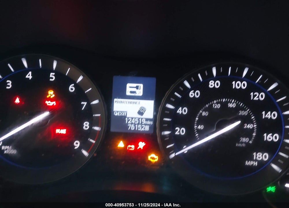 2015 INFINITI Q70 3.7 VIN: JN1BY1AP7FM541571