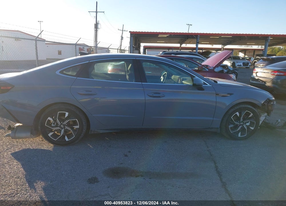 2024 HYUNDAI SONATA VIN: KMHL64JAXRA375570