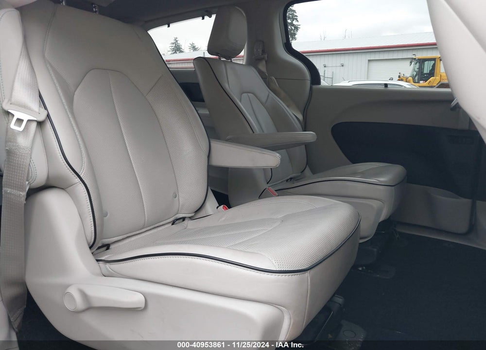 2018 CHRYSLER PACIFICA HYBRID LIMITED VIN: 2C4RC1N74JR125245