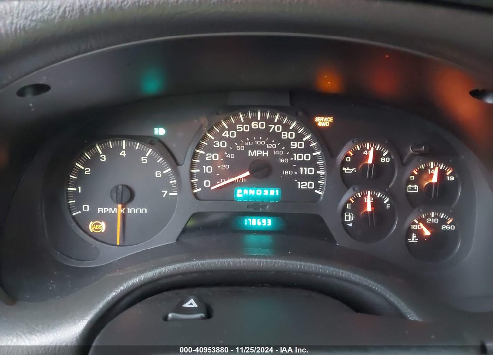 2002 CHEVROLET TRAILBLAZER LT VIN: 1GNDT13S422432259
