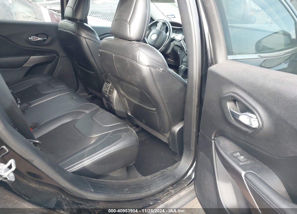 2019 JEEP CHEROKEE LATITUDE PLUS FWD VIN: 1C4PJLLB6KD434123