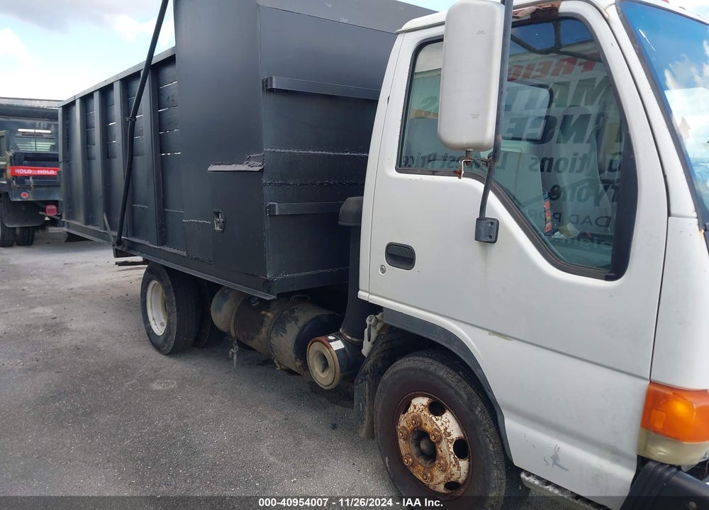 2001 ISUZU NPR VIN: JALC4B14X17008953