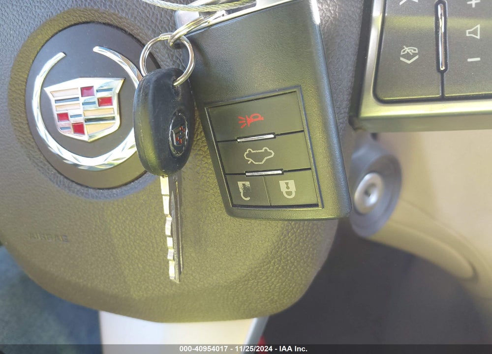 2011 CADILLAC CTS VIN: 1G6DE5EYXB0147995