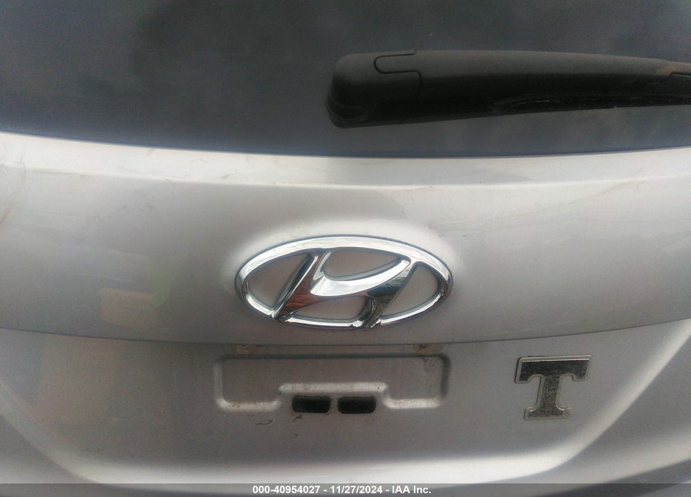 2018 HYUNDAI SANTA FE SPORT 2.4L VIN: 5XYZU3LB4JG550422