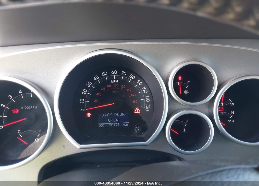 2010 TOYOTA SEQUOIA LIMITED 5.7L V8 VIN: 5TDJY5G16AS028909