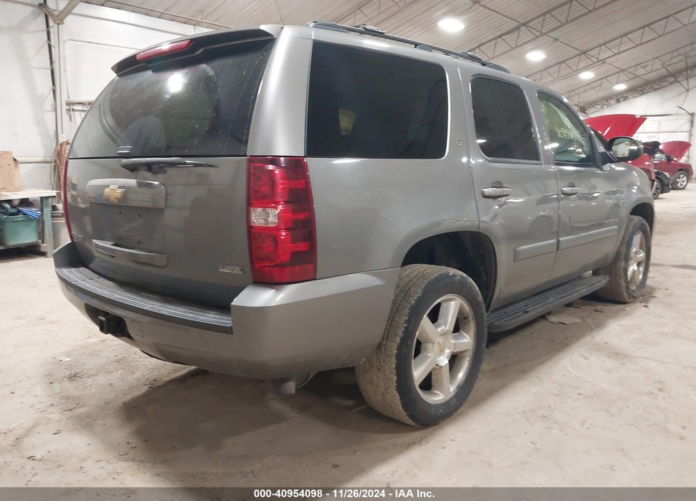 2008 CHEVROLET TAHOE LT VIN: 1GNFK13008J149298