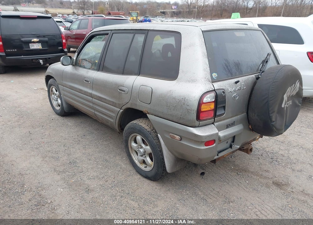 1999 TOYOTA RAV4 VIN: JT3HP10V8X7137998