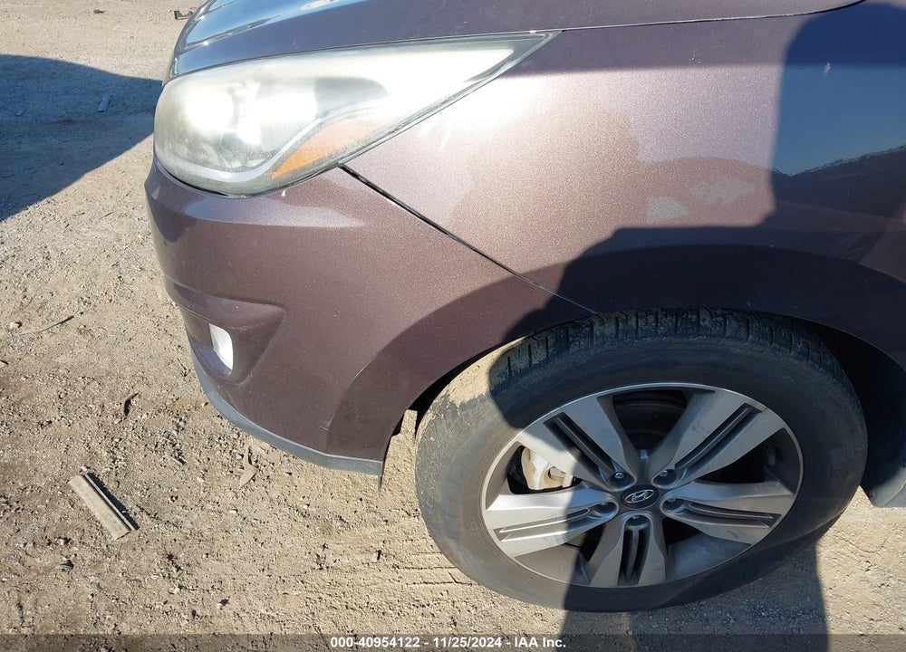2015 HYUNDAI TUCSON LIMITED VIN: KM8JUCAG8FU984937