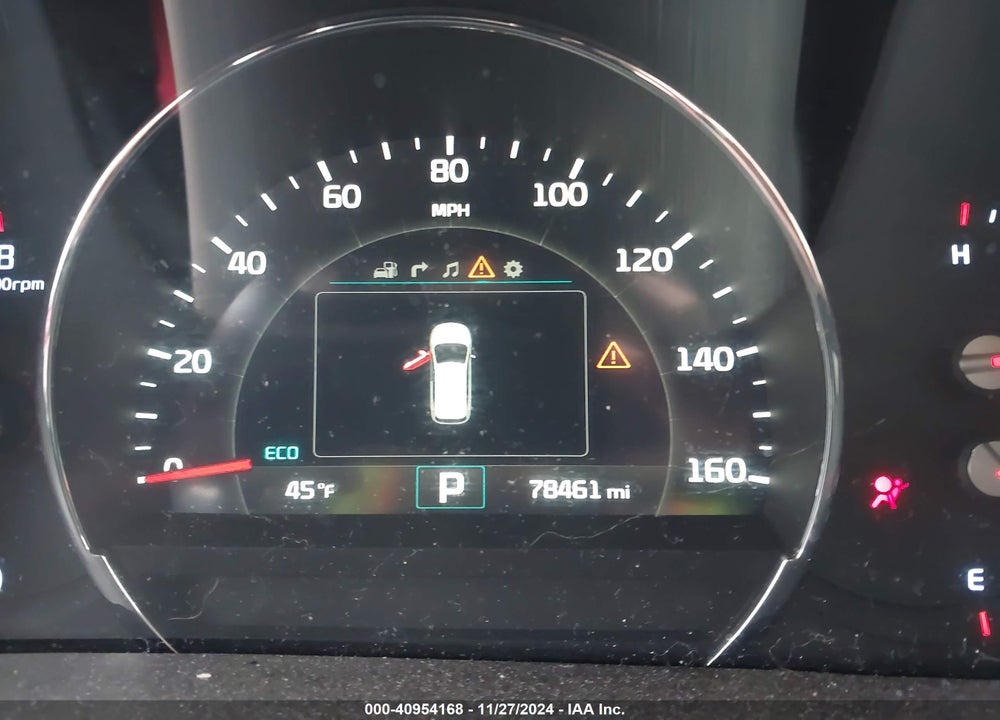 2016 KIA SORENTO 3.3L SX VIN: 5XYPKDA55GG116373