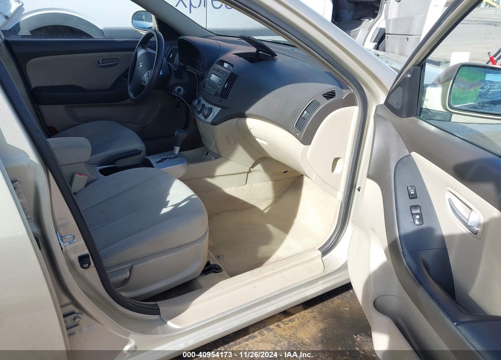 2007 HYUNDAI ELANTRA GLS/LIMITED/SE VIN: KMHDU46DX7U241554
