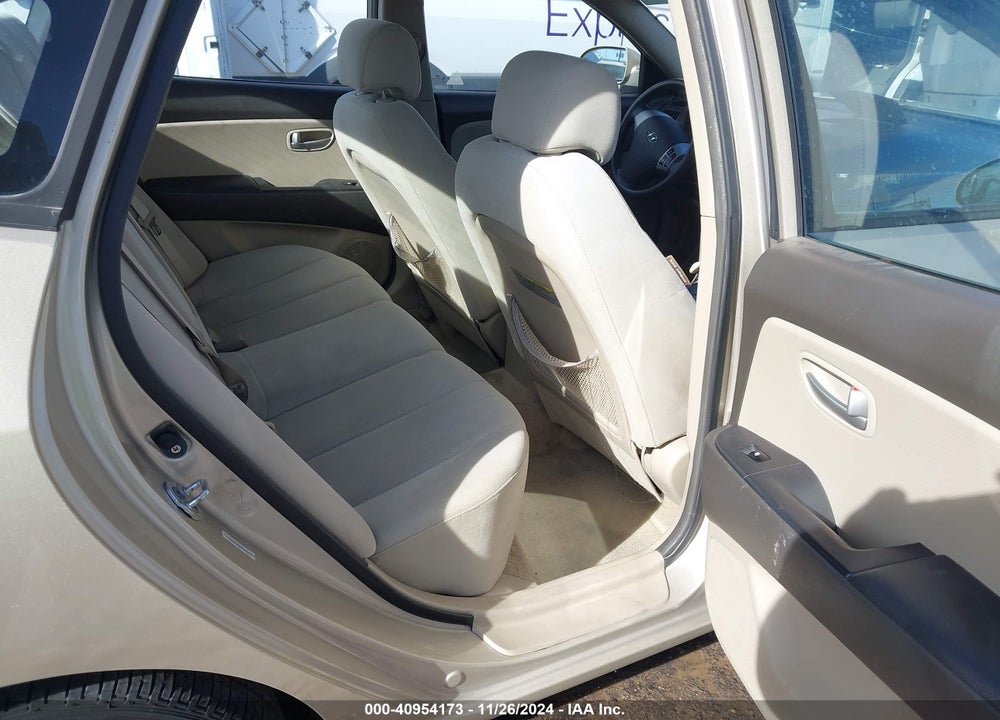 2007 HYUNDAI ELANTRA GLS/LIMITED/SE VIN: KMHDU46DX7U241554