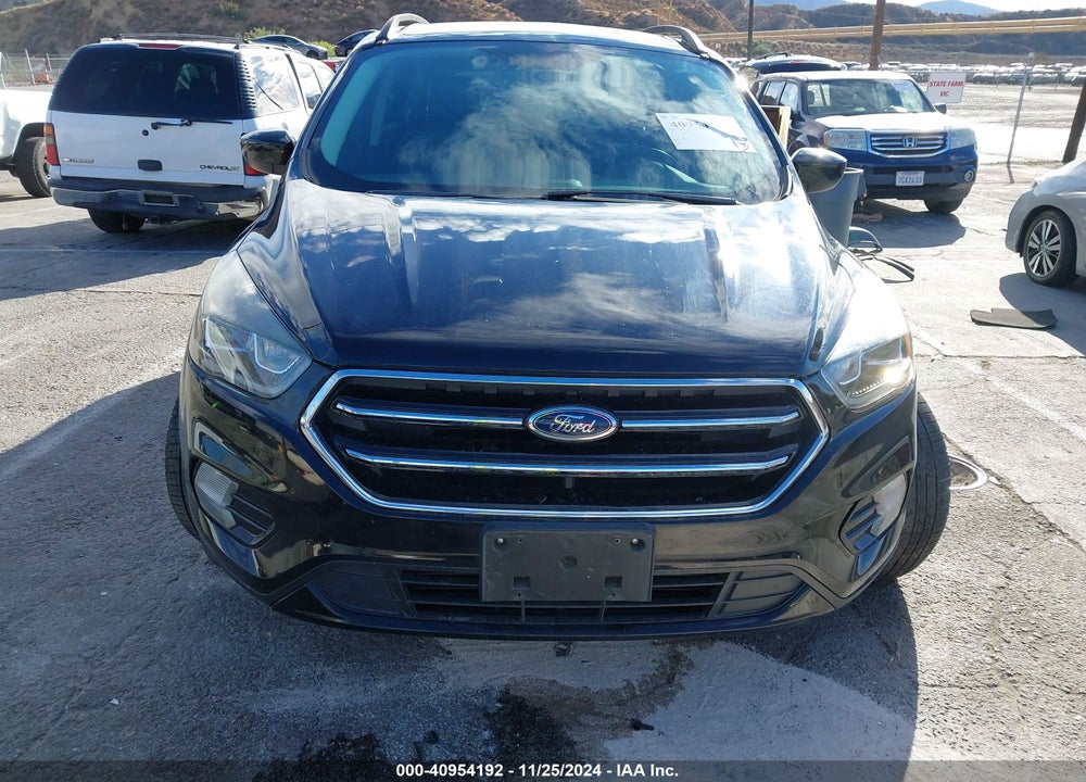 2019 FORD ESCAPE SE VIN: 1FMCU9GD0KUC33530