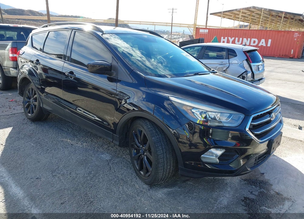 2019 FORD ESCAPE SE VIN: 1FMCU9GD0KUC33530