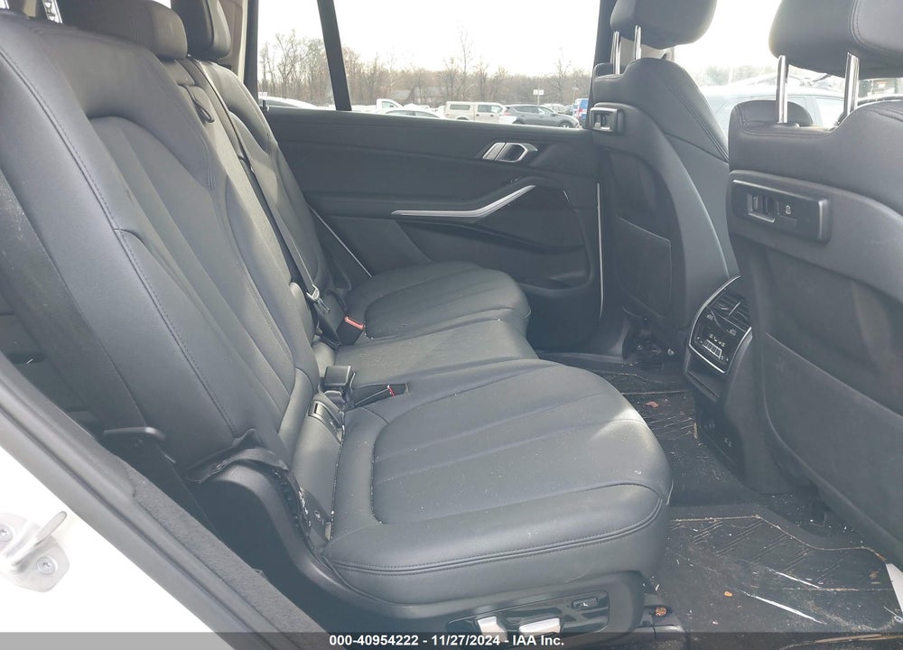 2021 BMW X7 XDRIVE40I VIN: 5UXCW2C0XM9G52632