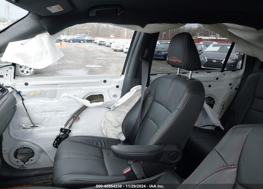 2022 HONDA PILOT AWD TRAILSPORT VIN: 5FNYF6H88NB099965