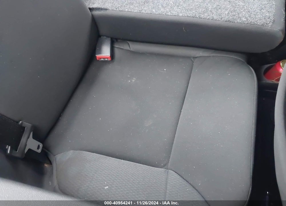 2008 FORD FOCUS SE/SES VIN: 1FAHP33NX8W177497