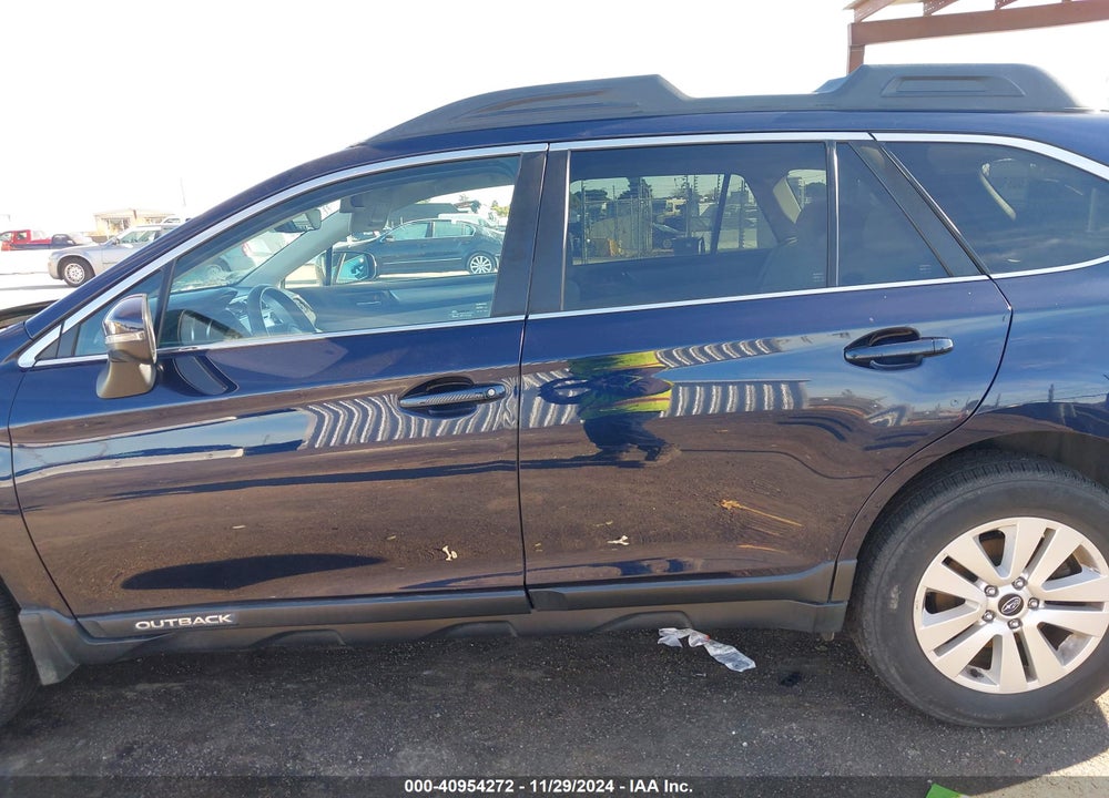 2018 SUBARU OUTBACK 2.5I PREMIUM VIN: 4S4BSAFC3J3206385