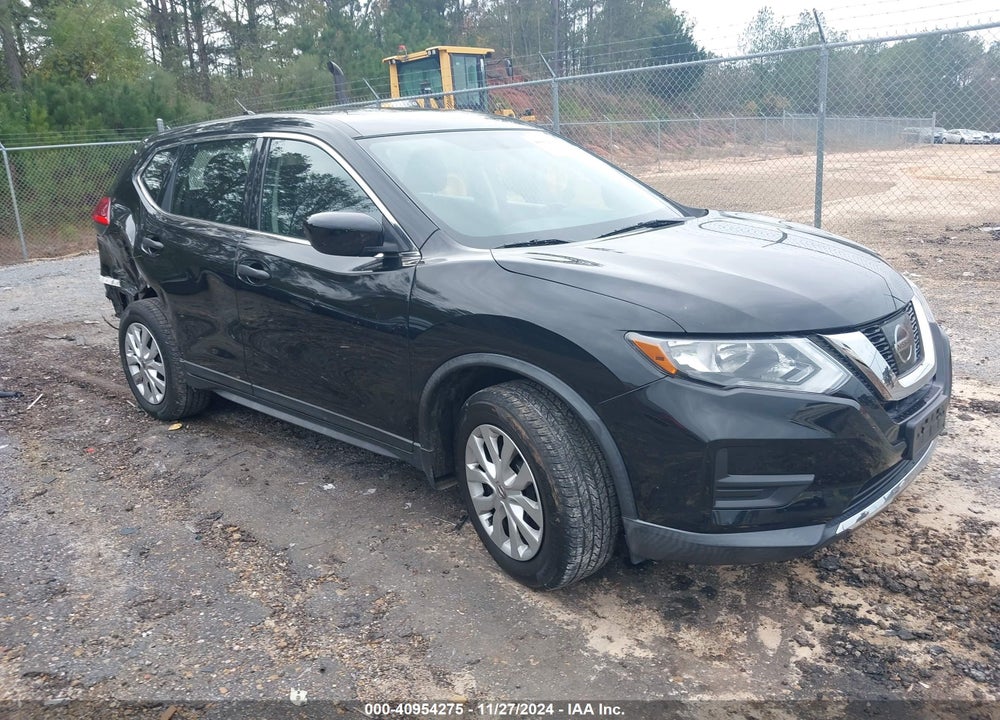 2017 NISSAN ROGUE S VIN: KNMAT2MT9HP585904