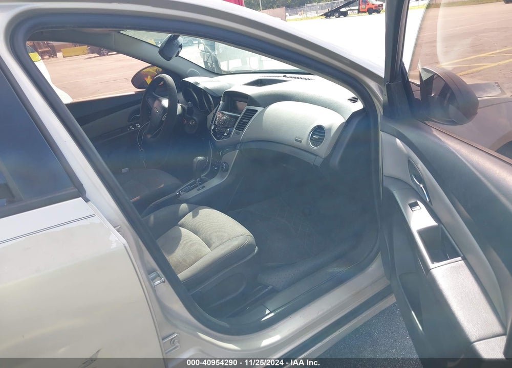 2013 CHEVROLET CRUZE LS AUTO VIN: 1G1PA5SH0D7187452