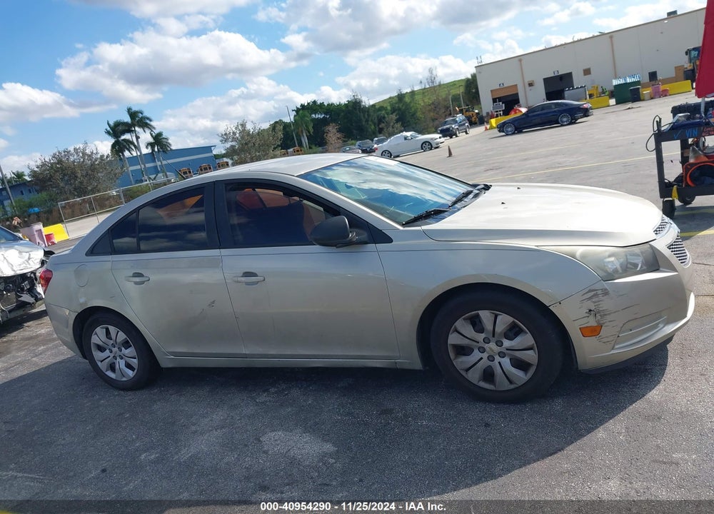 2013 CHEVROLET CRUZE LS AUTO VIN: 1G1PA5SH0D7187452