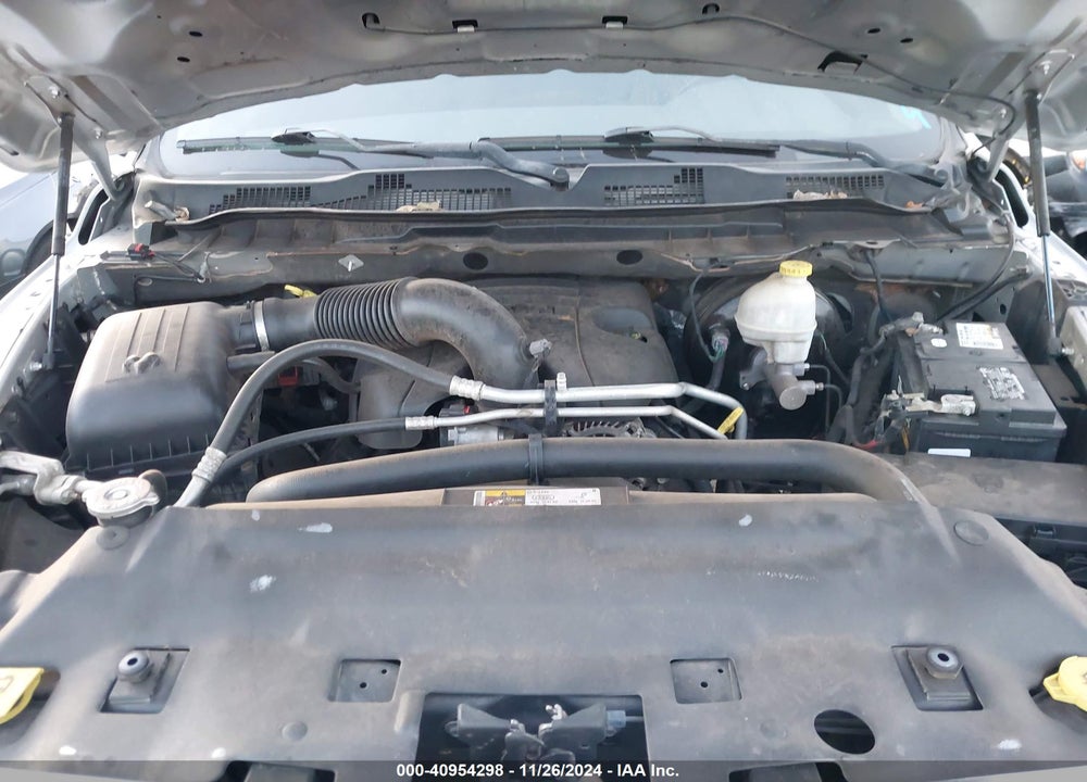 2013 RAM 1500 VIN: 1C6RR7ST0DS709302