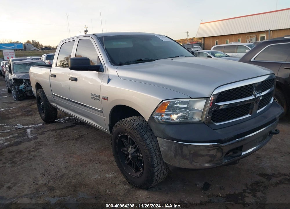 2013 RAM 1500 VIN: 1C6RR7ST0DS709302