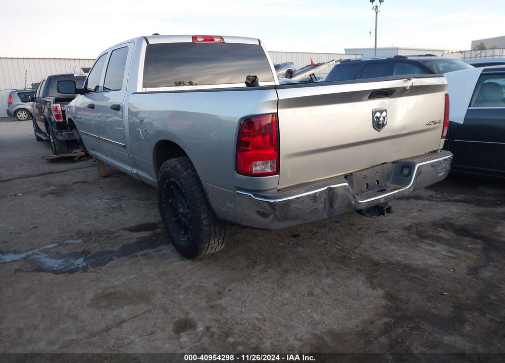 2013 RAM 1500 VIN: 1C6RR7ST0DS709302