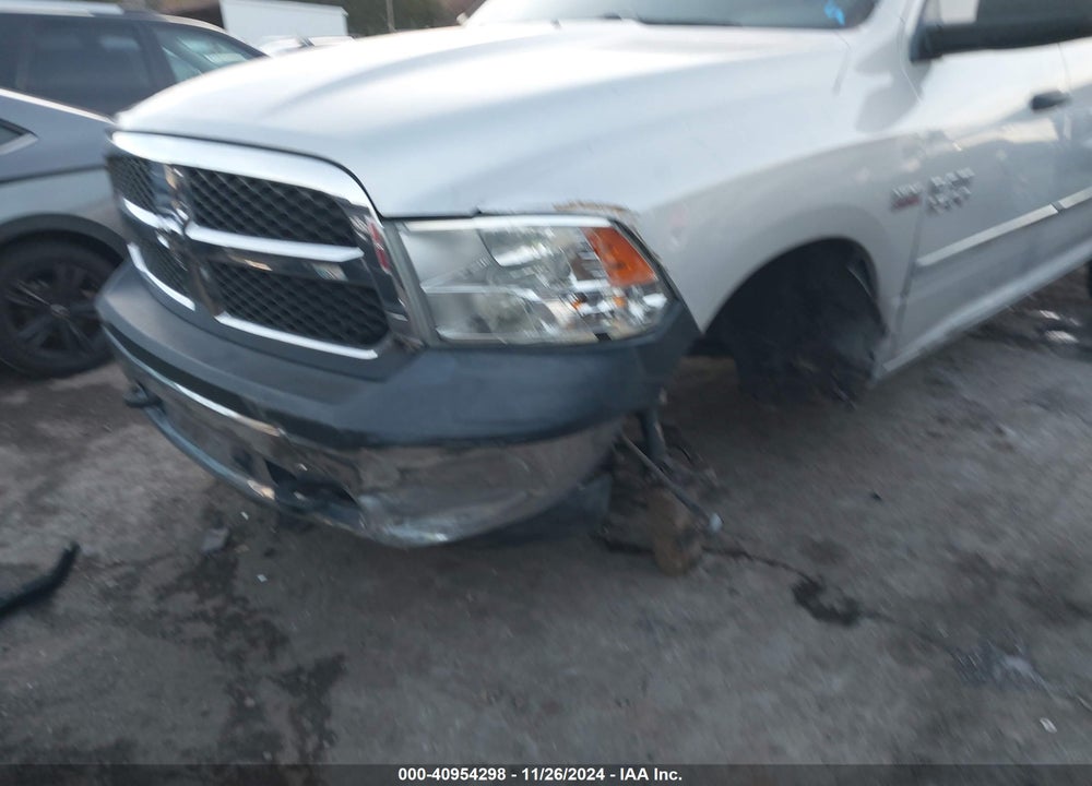 2013 RAM 1500 VIN: 1C6RR7ST0DS709302