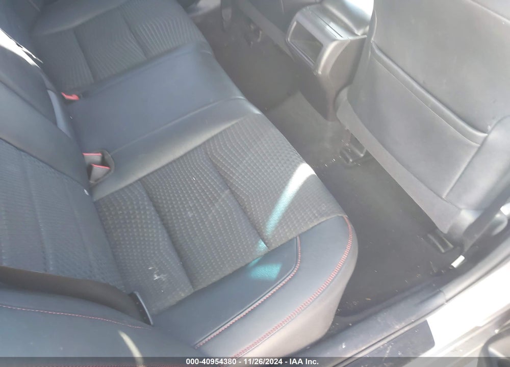 2015 TOYOTA CAMRY SE VIN: 4T1BF1FK5FU001468