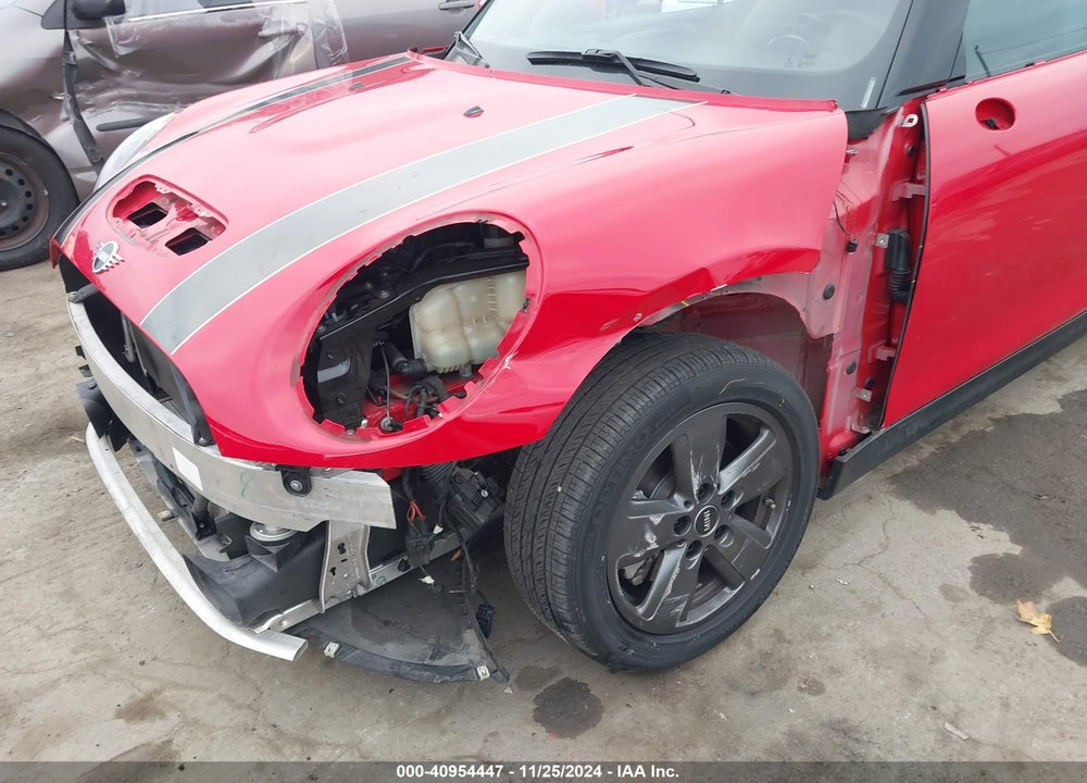 2021 MINI CONVERTIBLE COOPER S VIN: WMWWJ5C06M3N14095