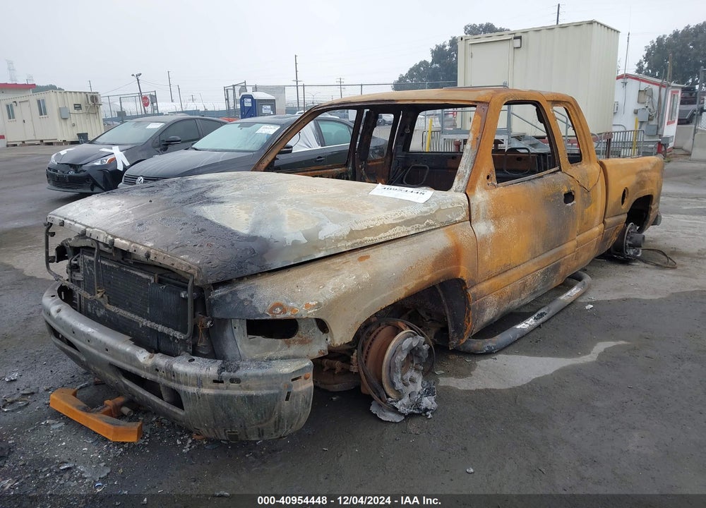 2000 DODGE RAM 2500 ST VIN: 3B7KC2360YG117161