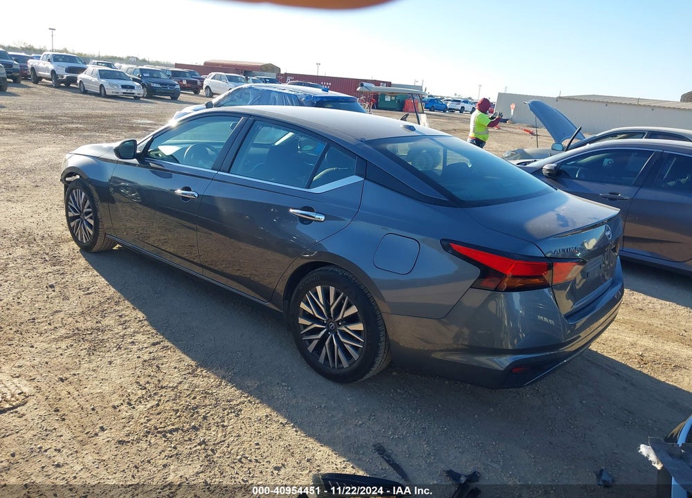 2024 NISSAN ALTIMA SV FWD VIN: 1N4BL4DV0RN371839