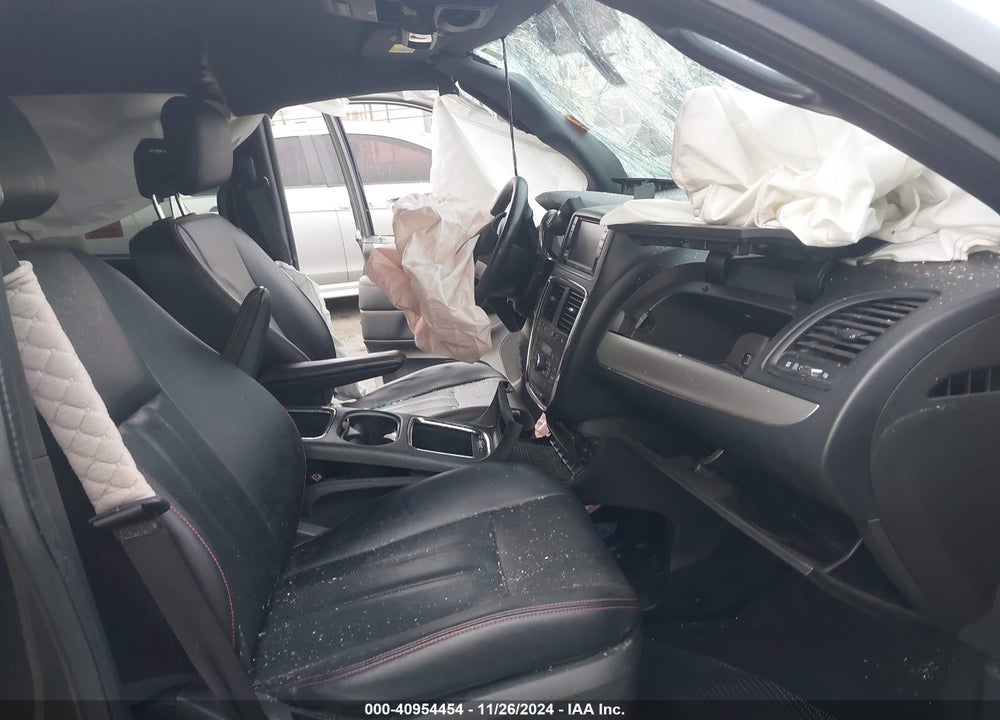 2019 DODGE GRAND CARAVAN GT VIN: 2C4RDGEG3KR641002