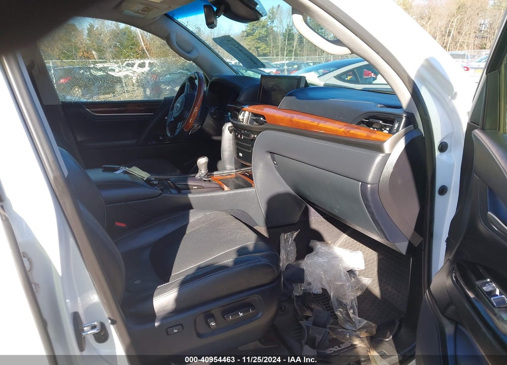 2019 LEXUS LX570 VIN: JTJHY7AX3K4295538