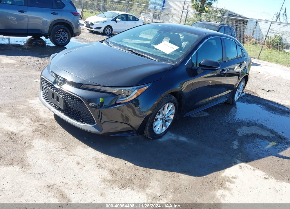 2022 TOYOTA COROLLA XLE VIN: 5YFFPMAE3NP315590