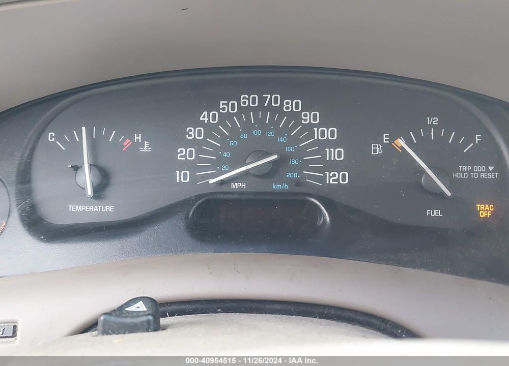 2002 BUICK CENTURY CUSTOM VIN: 2G4WS52J321186160