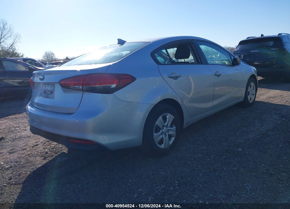 2017 KIA FORTE LX VIN: 3KPFK4A79HE072180
