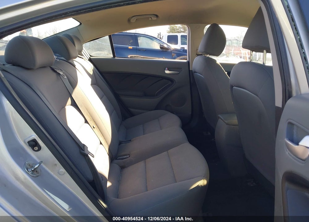 2017 KIA FORTE LX VIN: 3KPFK4A79HE072180