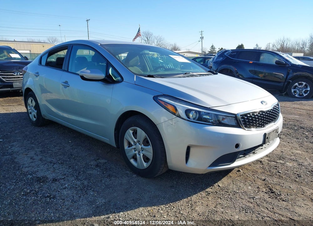 2017 KIA FORTE LX VIN: 3KPFK4A79HE072180